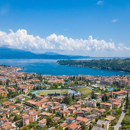 Villa Alberti 900M From Garda Lake - Happy Rentals سالو المظهر الخارجي الصورة